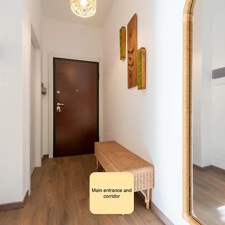 Charming King With Balcony And Jacuzzi Apartament *